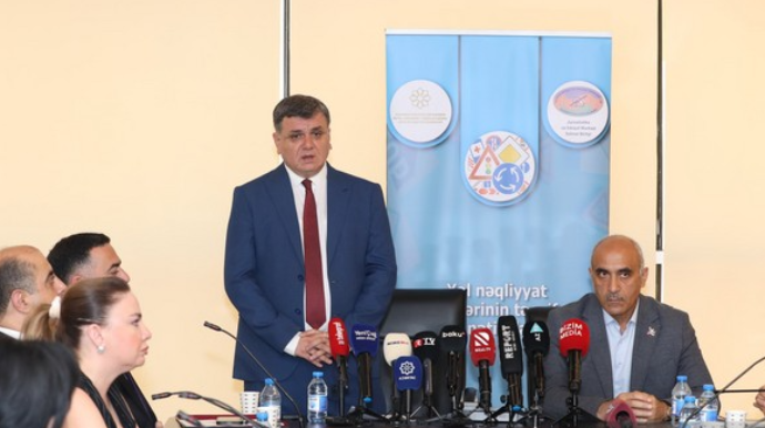 “Yol-nəqliyyat hadisələrinin təsnifatı: səbəb və nəticələrin təhlili” adlı ictimai müzakirətəşkil olundu - FOTO