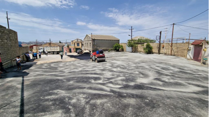 Suraxanıda növbəti küçə asfaltlandı  - FOTO