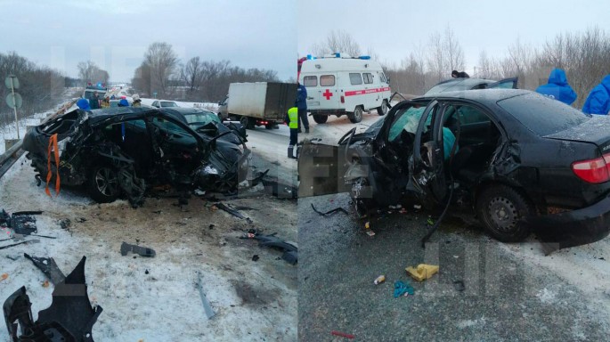 Əks yola çıxan “Renault” “Nissan”la toqquşdu: 3 ölü, 1 yaralı - FOTO