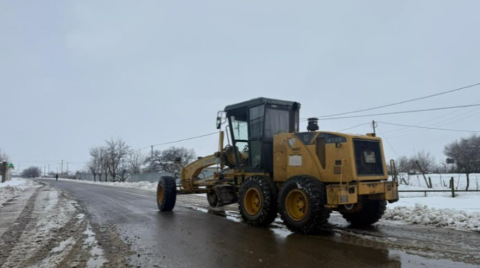 Cəlilabad–Yardımlı avtomobil yolu qardan təmizləndi – FOTO 
