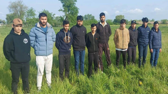 Dövlət sərhədini pozmağa cəhd göstərən 10 Nepal vətəndaşı saxlanılıb - FOTO 