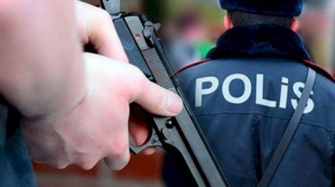 Bakıda iki polisi güllələyən həbsdə öldü   - FOTO