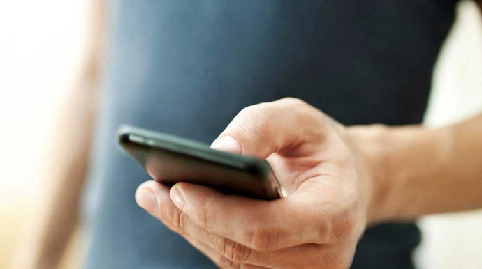 "Cəbhə bölgəsində smartfondan istifadə etmək olmaz" - Deputat 