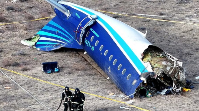 AZAL-ın təyyarəsinin konstruksiyasında kənar obyektlərin izləri aşkarlanıb