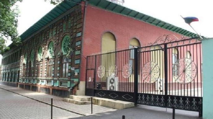 “Möhürləri yerə atıb söyməyə başladı” - Göyçay məscidində İNSİDENT 