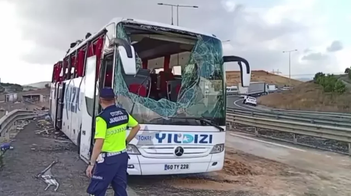 Türkiyədə daha bir avtobus qəzası - 3 ölü, çox sayda yaralı 