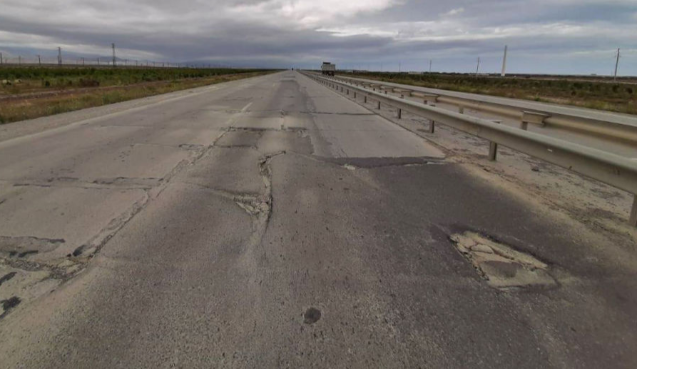 Bakıya gələn əsas yollardan biri "cındırlı pirə" dönüb: Karantini fürsət biliblər  - FOTO