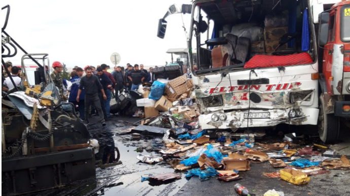 Hacıqabulda sərnişin avtobusu qəzaya uğrayıb, yaralılar var - FOTO - YENİLƏNİB