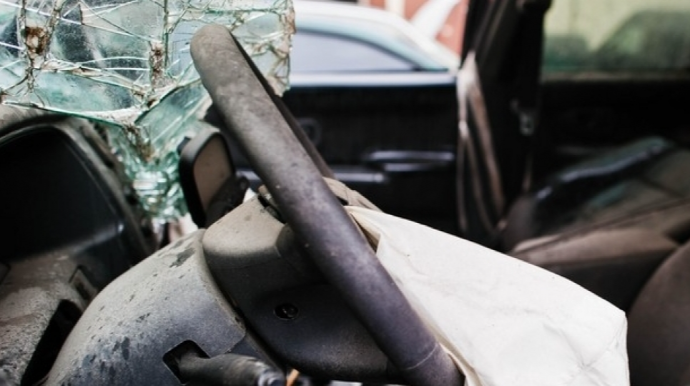 Abşeronda avtomobillər toqquşdu, xəsarət alanlar var 