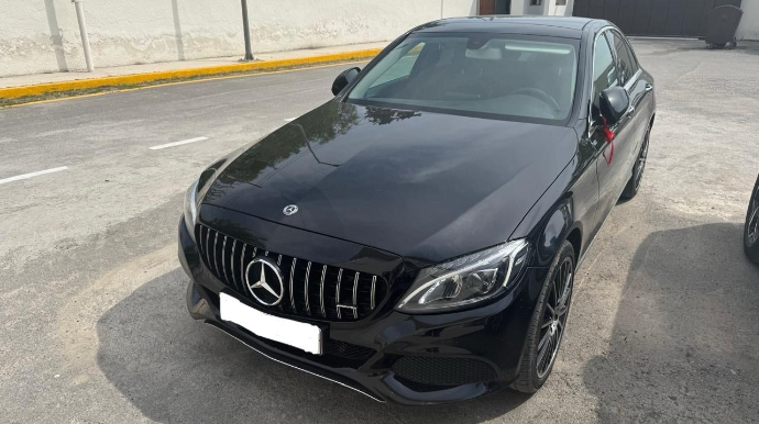Toy karvanında xuliqanlıq edən "Mercedes"  sürücüsü saxlanıldı; 1 il... - VİDEO 