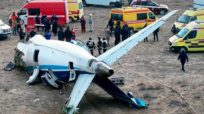 Родные погибших при крушении самолета AZAL граждан Казахстана получат страховые выплаты - Вице-премьер 