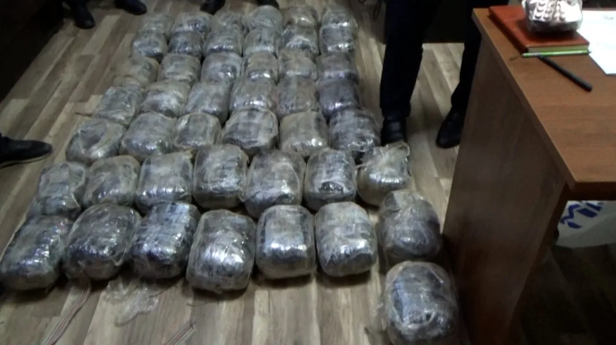 Azərbaycana keçirdikləri 328 kq narkotiki son anda dənizə atıblar 