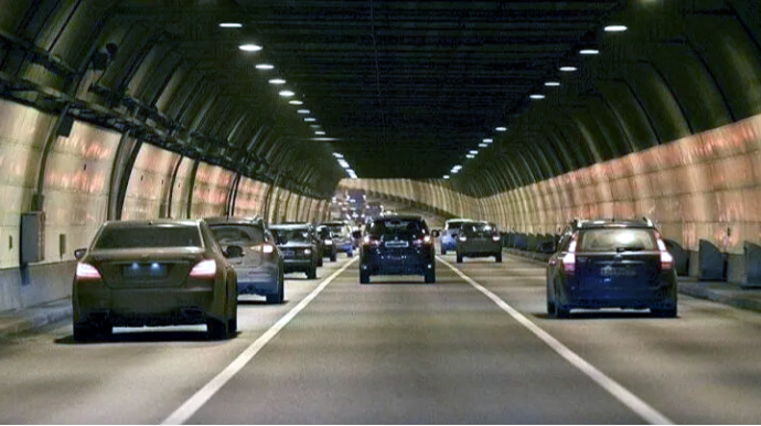 Metro altından yol çəkilməsi təhlükə yaratmır - AÇIQLAMA 