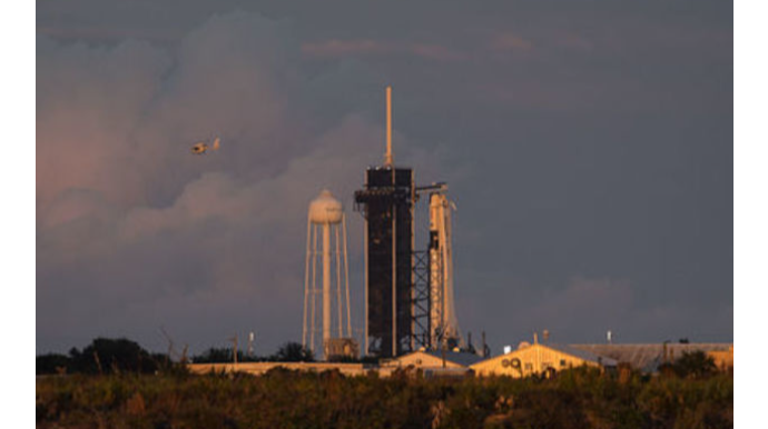 Круизный лайнер вынудил SpaceX очередной раз перенести запуск ракеты