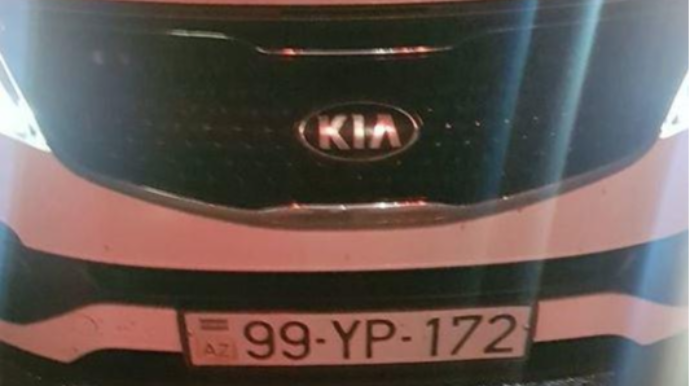 Deputat bu yol polisindən narazıdır  - FOTO