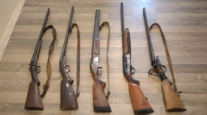 Xankəndidə orta məktəbdən silah və sursatlar aşkarlanıb 