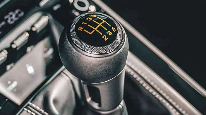 Mexaniki avtomobilin Avropada istifadəsi 29%-ə düşüb - FOTO 