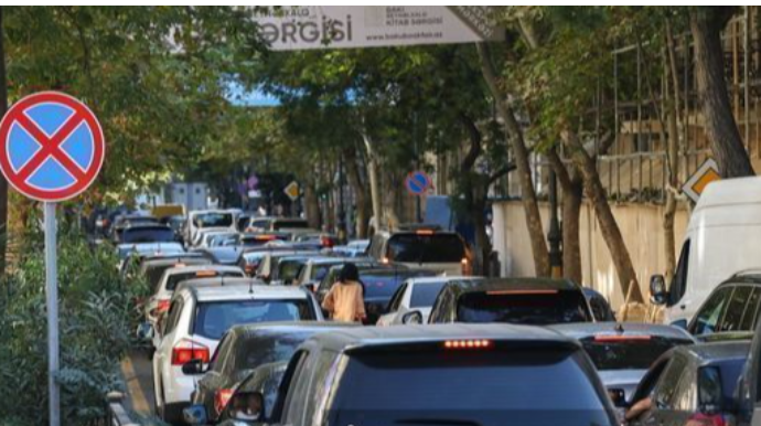 Paytaxtın hansı küçələrində tıxac var? - SİYAHI 