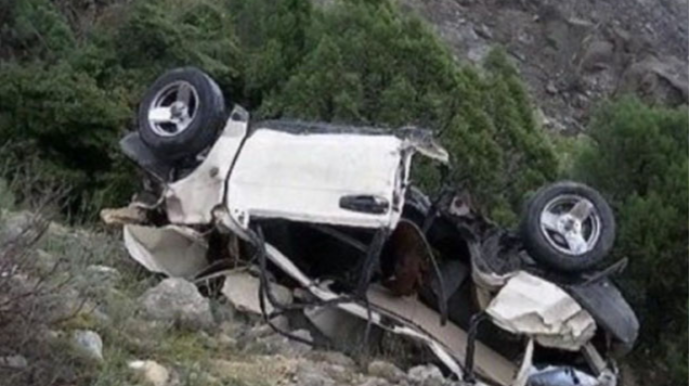 Qaradağda maşın dərəyə aşdı