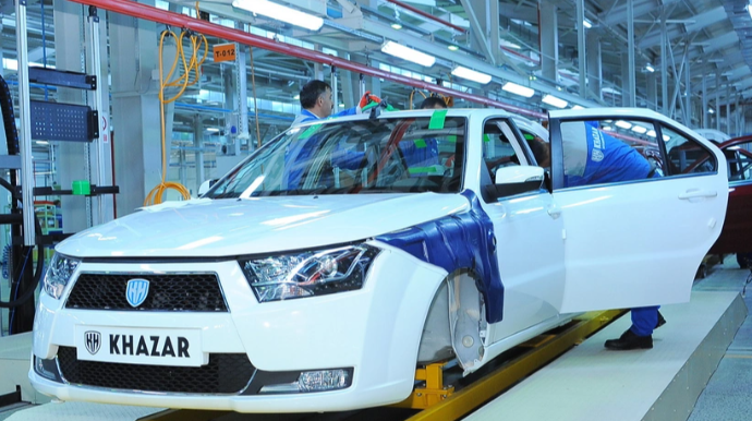 Azərbaycanda avtomobil və traktor istehsalında geriləmə