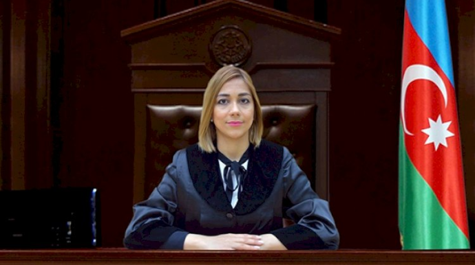 Bu hakimin fəaliyyətinə xitam verildi