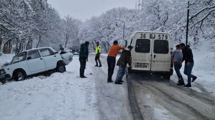Qar Bakı–Şamaxı–Yevlax yolunda hərəkəti çətinləşdirib – FOTO - VİDEO 