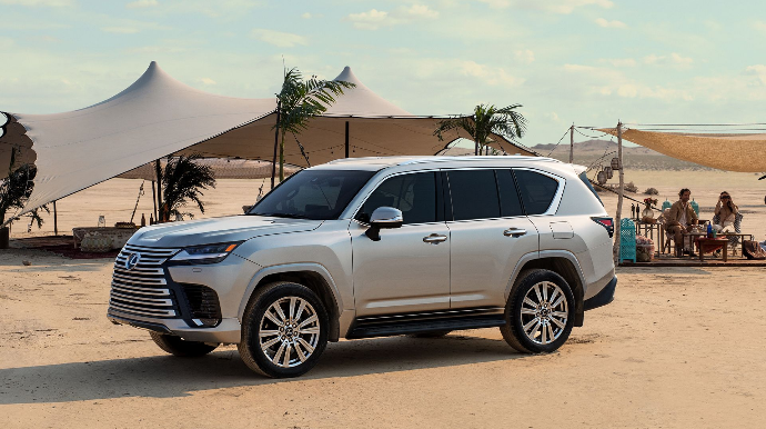 Yeni "Lexus LX" modelini dinamometrik stenddə yoxlayıblar