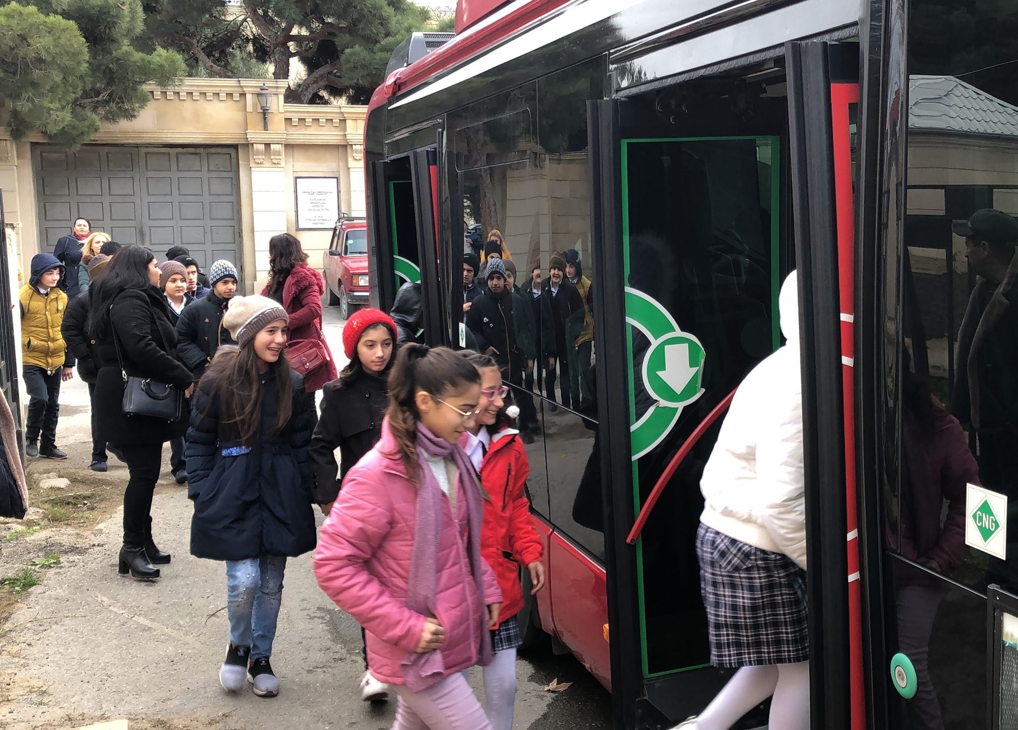 BNA “Soyuq əllər, isti ürək” xeyriyyə yarmarkasına dəstək olub - FOTO