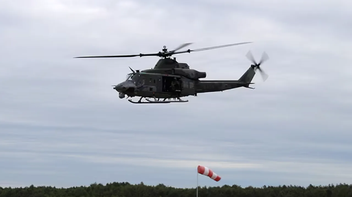 Çexiyada ordu helikopteri qəzaya uğradı - Ölən var