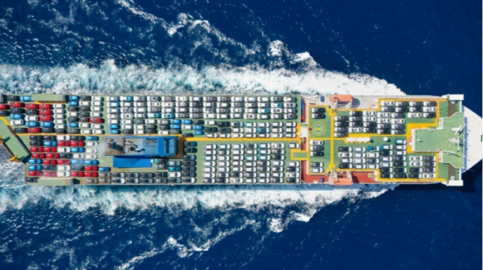 Avadanlıq və nəqliyyat vasitələrinin ixracı bir trilyon avronu ötüb