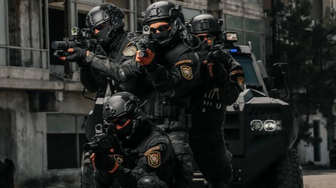 Polis əməliyyat keçirdi - 126 nəfər saxlanıldı 