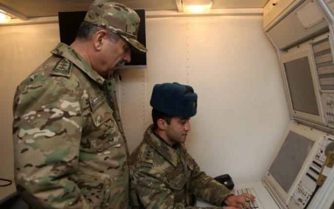 Zakir Həsənov döyüş hazırlığını yoxladı - FOTO