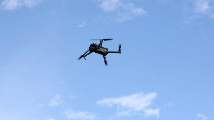 Kiyevin mərkəzində üzərində Rusiya bayrağı olan dron qaldırıldı