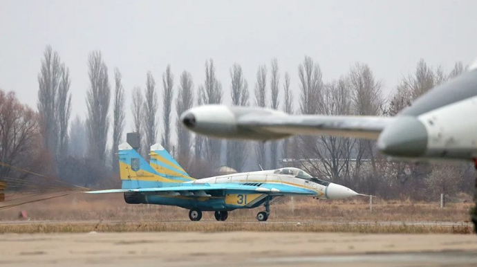 Polşa sovet istehsalı təyyarələri Kiyevə verə bilər 