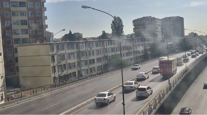 На каких улицах Баку 25 июня наблюдаются транспортные заторы? - ФОТО
