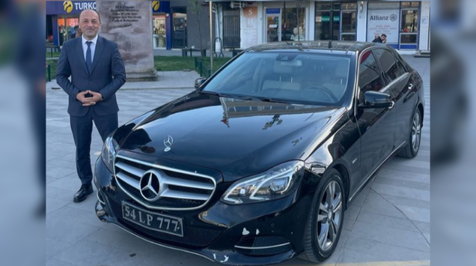 Seçkidə söz verdi,  seçildi və xidməti avtomobilini satışa çıxardı - FOTO 