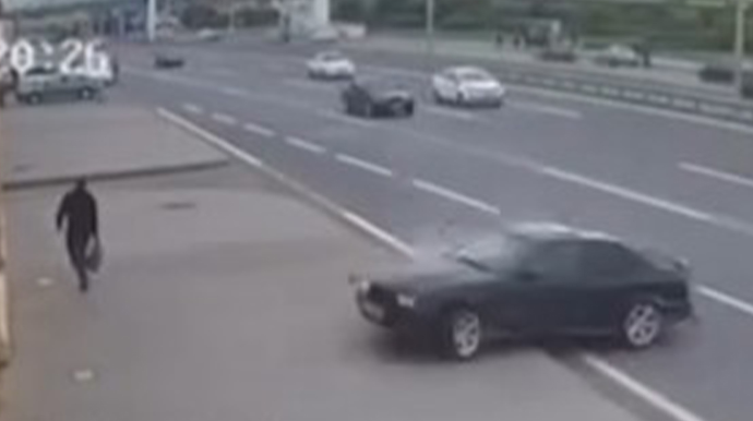 Buzovnada gənc sürücünün öldüyü ağır qəzanın görüntüləri yayıldı - VİDEO