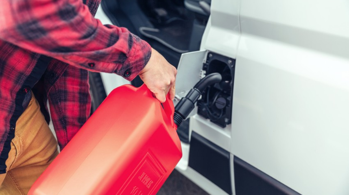 Bakıda "KamAz"lardan 460 litr yanacaq oğurlanıb 