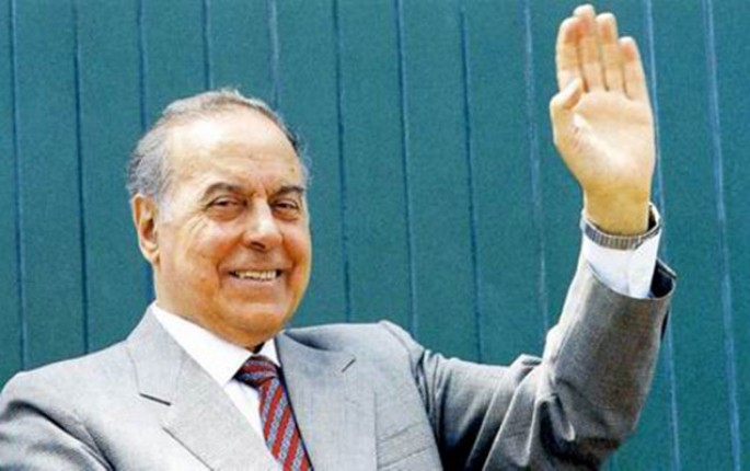 Azərbaycanda Qurtuluş günüdür