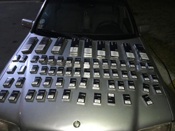 Avtomobildən qanunsuz siqaretlər aşkarlanıb