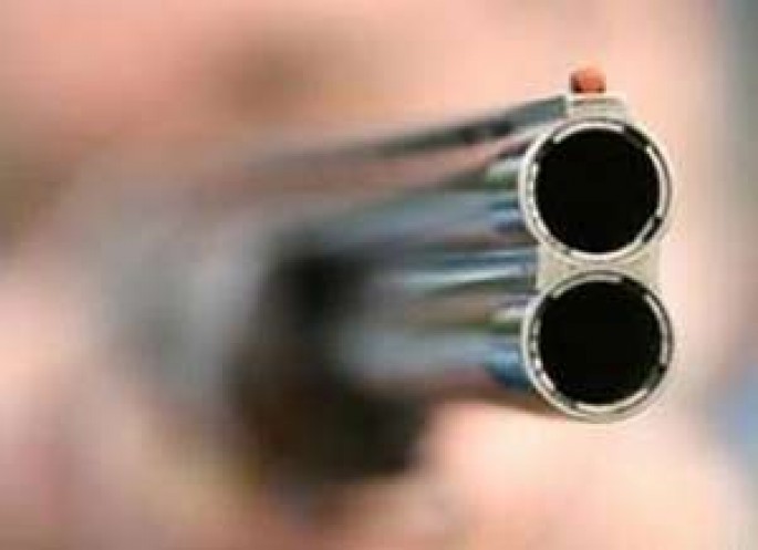 İki nəfərin avtomobilinə atəş açan şəxs TUTULDU