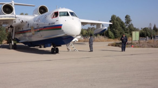 Azərbaycan təyyarəsi İsrailin 8 məntəqəsində yanğını söndürüb - FOTO