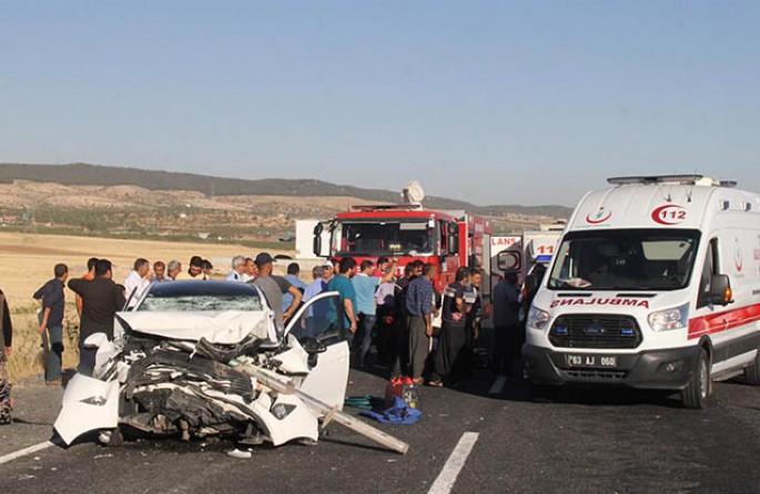 Avtomobil aşdı: 2 ölü, 4 yaralı - FOTO