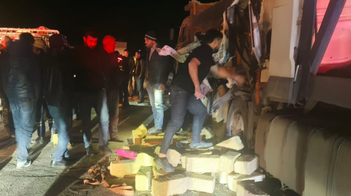 “DAF” “KamAZ”a çırpıldı - Sürücüsü öldü - FOTOLAR