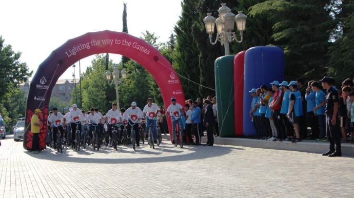 Yevlaxda velosiped yarışı keçirilib  - FOTO