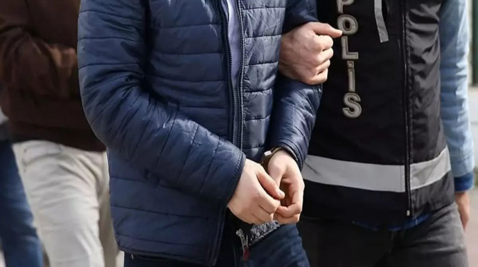 Müdafiə Nazirliyində rüşvət iddiası ilə bağlı 33 nəfər saxlanılıb, 9-u həbs edilib 