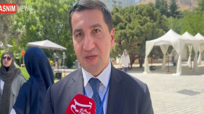 "Bu müzakirələr İran-Azərbaycan münasibətlərinə yeni nəfəs verib” - Hikmət Hacıyev 