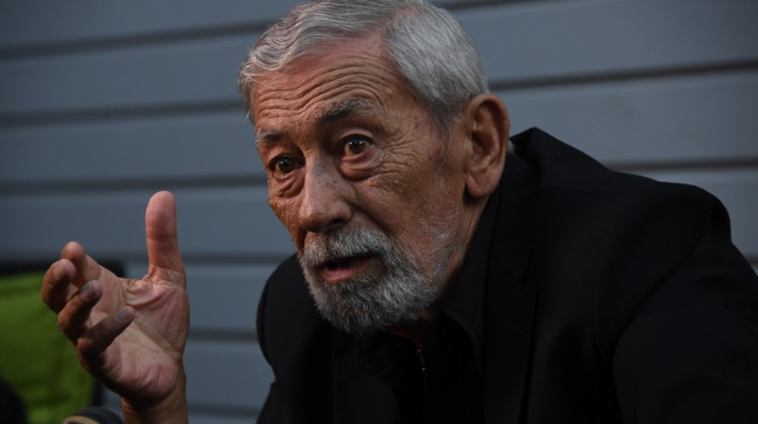 Vaxtanq Kikabidze vəfat etdi