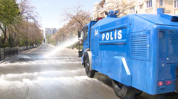 DİN-in xüsusi texnikaları yenidən dezinfeksiya işlərinə qoşuldu   - FOTO