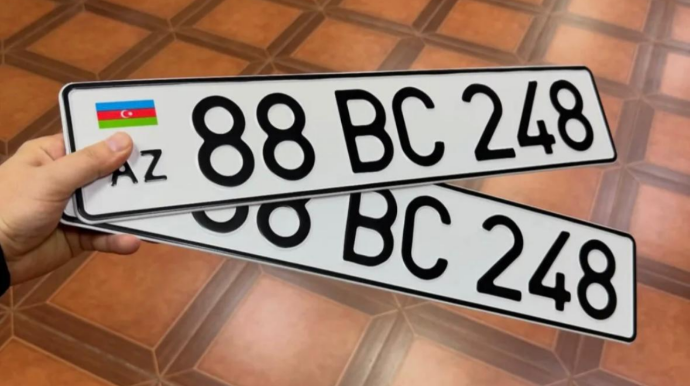 Azərbaycanda yeni nömrə nişanlarının verilməsinə başlanılıb - VİDEO 